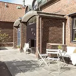 Townhouse Med Bastu, 4 Vaningar Naera Liseberg