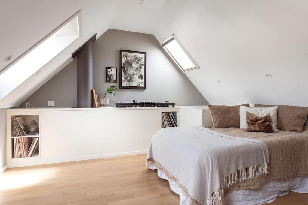 Townhouse Med Bastu, 4 Vaningar Naera Liseberg Göteborg