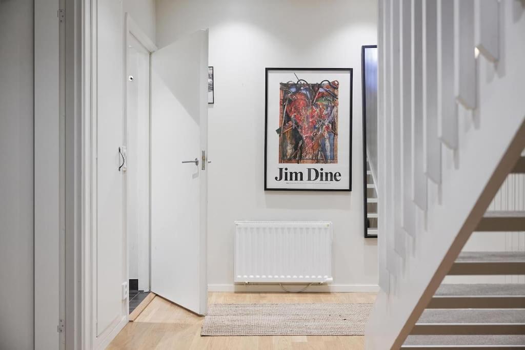 Villa Townhouse Med Bastu, 4 Vaningar Naera Liseberg